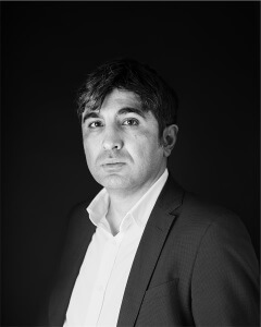 Portrait de Hüsnü Yilmaz